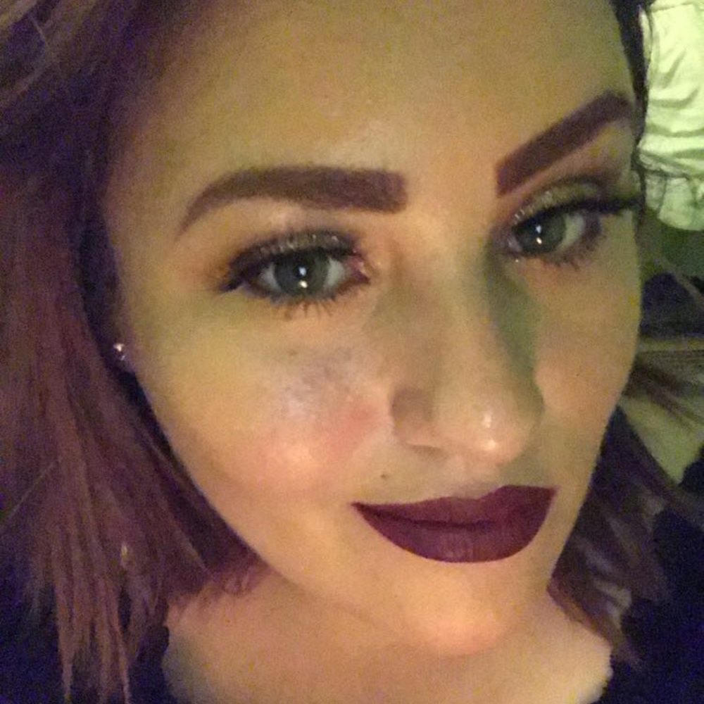 Meet your Posher, Jeniffer